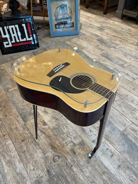 Baja Acoustic Guitar Table